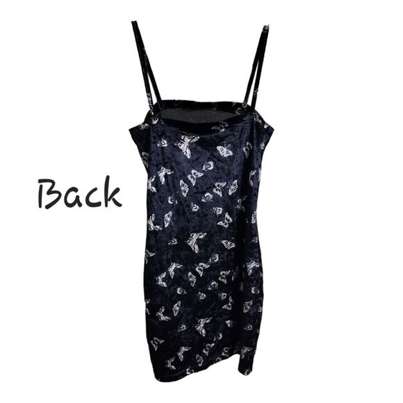 Red Berry Dress - Picture 2 of 3